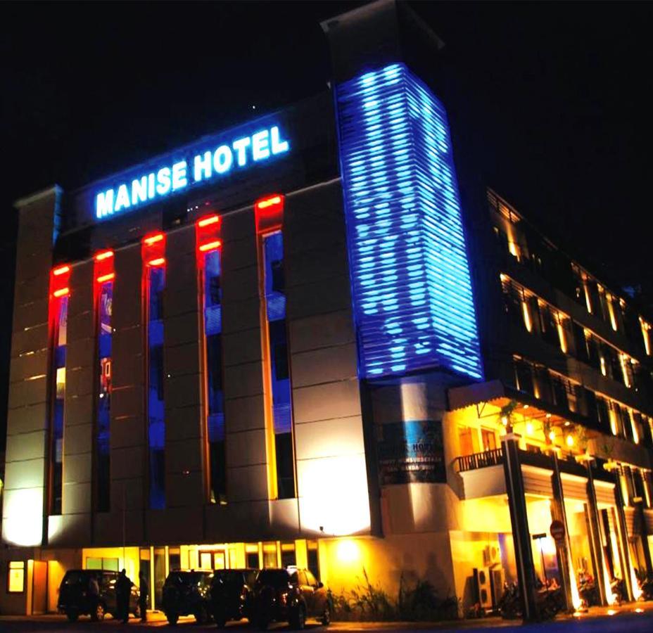 Manise Hotel 암본 외부 사진