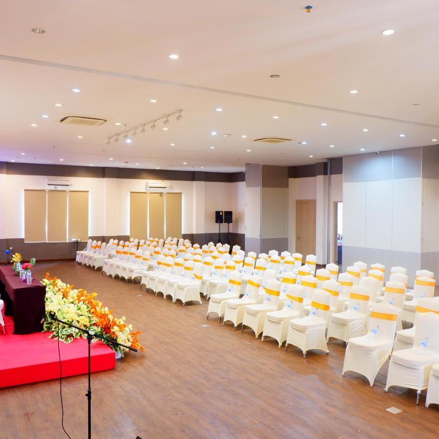 Manise Hotel 암본 외부 사진