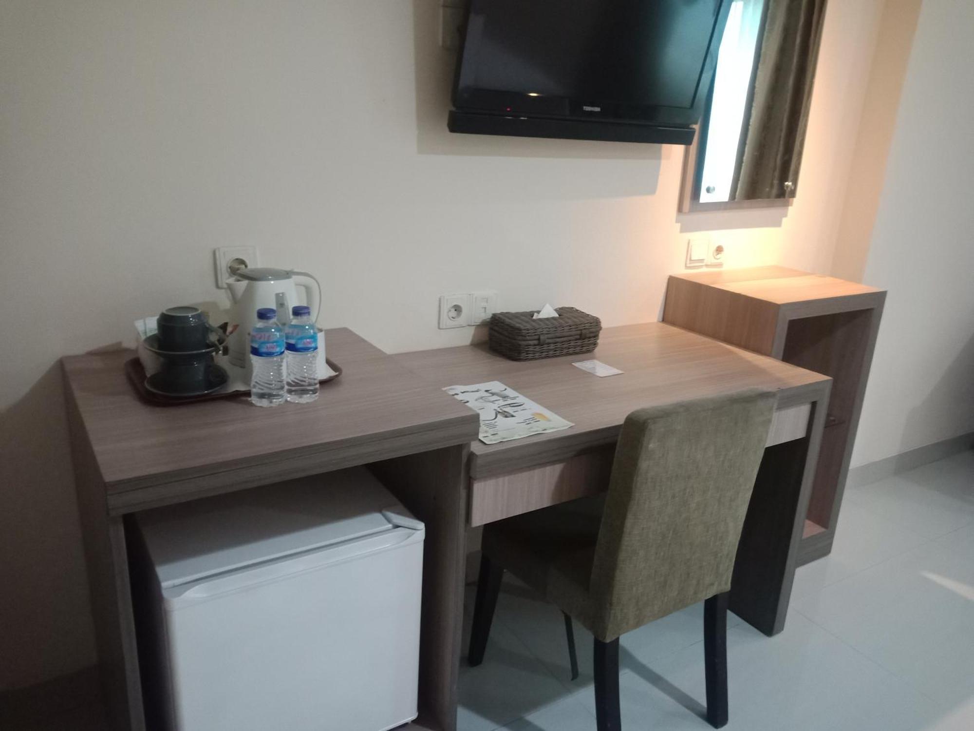 Manise Hotel 암본 외부 사진