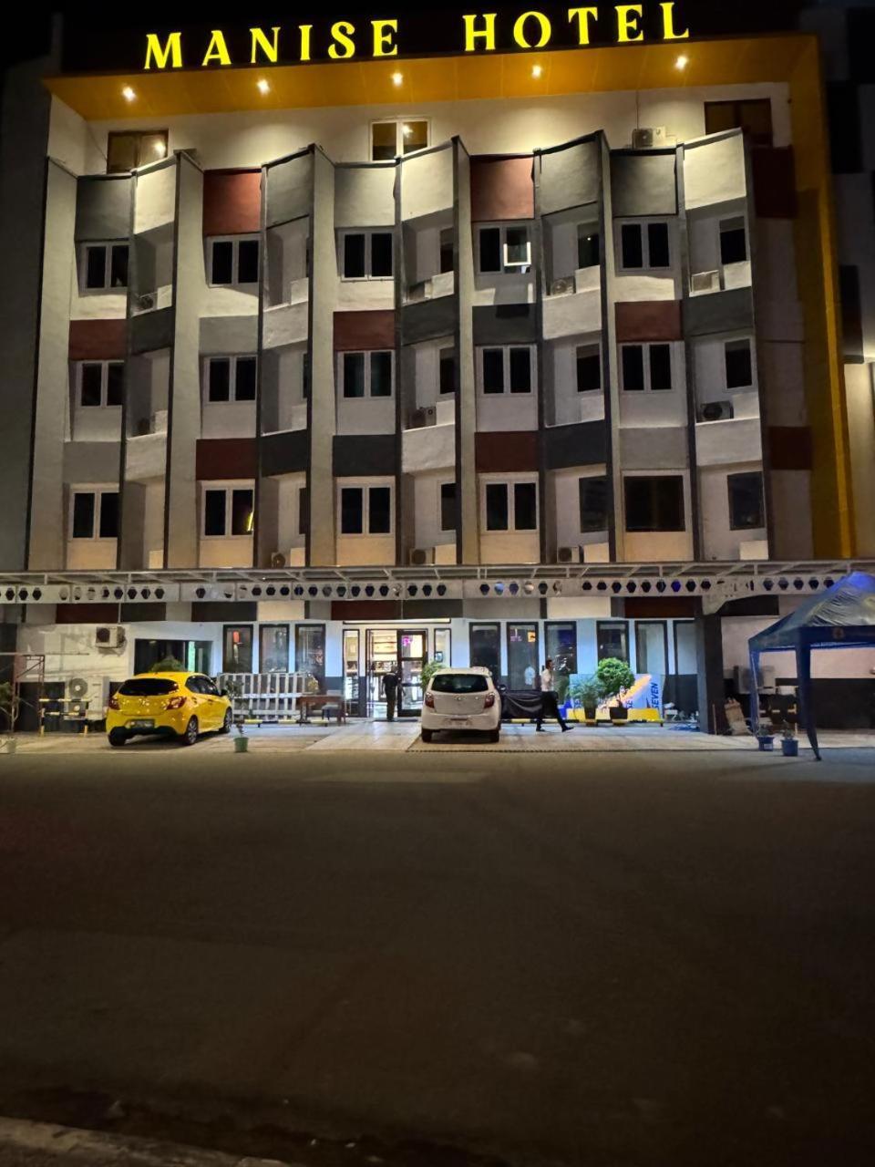 Manise Hotel 암본 외부 사진